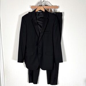 Lineage • Men’s Black 2-Piece Suit Notch Lapel Blazer Dress Pants Classic